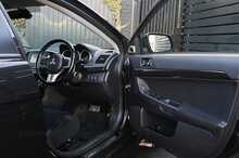 Mitsubishi Lancer EVO X GSR FQ-330 - U1172