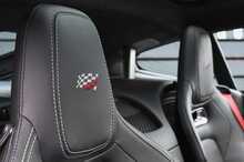 Jaguar F-Type V6 Chequered Flag - U1178