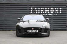 Jaguar F-Type V6 Chequered Flag - U1178