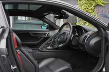 Jaguar F-Type V6 Chequered Flag - U1178