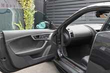 Jaguar F-Type V6 Chequered Flag - U1178