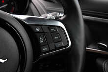 Jaguar F-Type V6 Chequered Flag - U1178