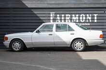Mercedes-Benz 300SE W126 - U1186