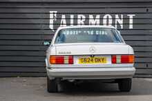 Mercedes-Benz 300SE W126 - U1186