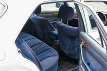 Mercedes-Benz 300SE W126 - U1186