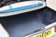 Mercedes-Benz 300SE W126 - U1186