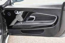 Aston Martin DB11 V12 - U1193