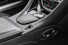 Aston Martin DB11 V12 - U1193