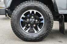 Land Rover Defender 110 TDCi Adventure - U1206