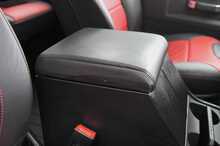 Land Rover Defender 110 TDCi Adventure - U1206