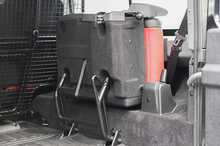 Land Rover Defender 110 TDCi Adventure - U1206