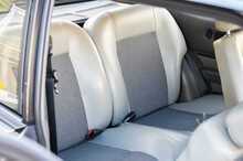 Ford Capri 2.8 Injection - U1212