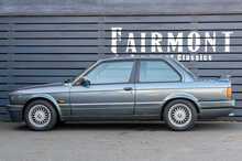 BMW E30 325i M Sport M-Tech II - U1215