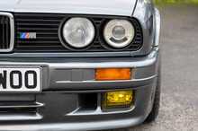 BMW E30 325i M Sport M-Tech II - U1215