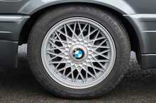 BMW E30 325i M Sport M-Tech II - U1215