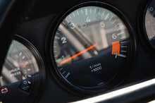 Porsche 911 Carrera 3.2 Sport - U1227