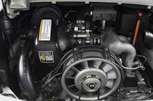 Porsche 911 Carrera 3.2 Sport - U1227