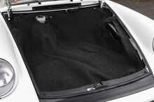 Porsche 911 Carrera 3.2 Sport - U1227