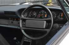 Porsche 911 Carrera 3.2 Sport - U1227