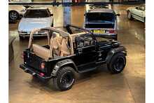 Jeep Wrangler Sahara 4.0 - U342