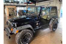 Jeep Wrangler Sahara 4.0 - U342