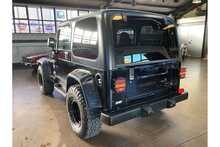 Jeep Wrangler Sahara 4.0 - U342