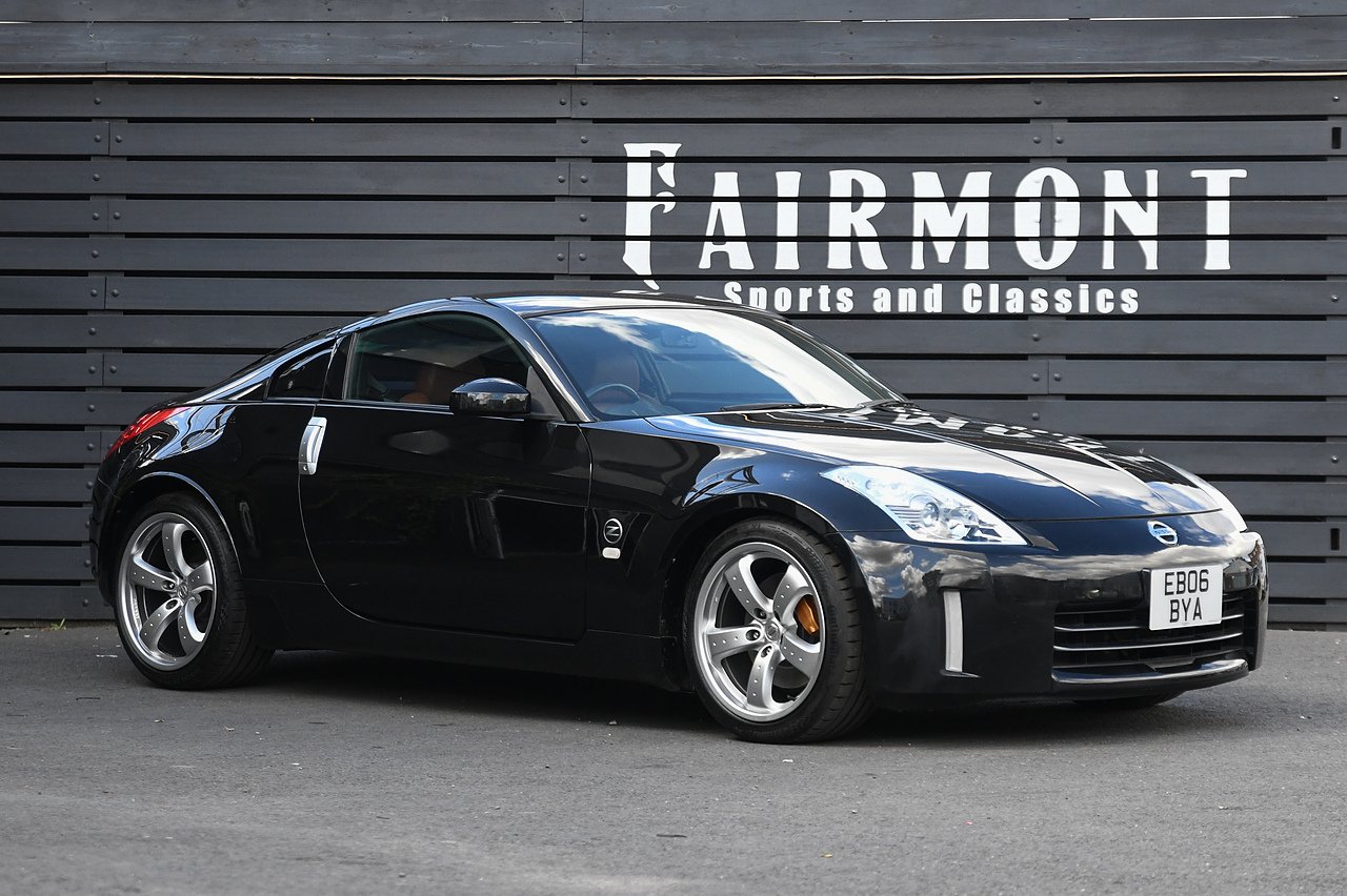 Used Nissan Fairlady Z33 ST G For Sale (U842) | Fairmont Sports