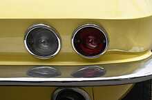 Chevrolet Corvette C2 Sting Ray - U927