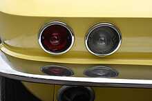 Chevrolet Corvette C2 Sting Ray - U927