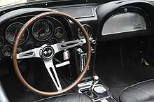 Chevrolet Corvette C2 Sting Ray - U927