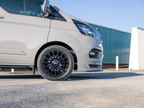 320 EcoBlue Limited 2.0 Combi Van Auto Diesel