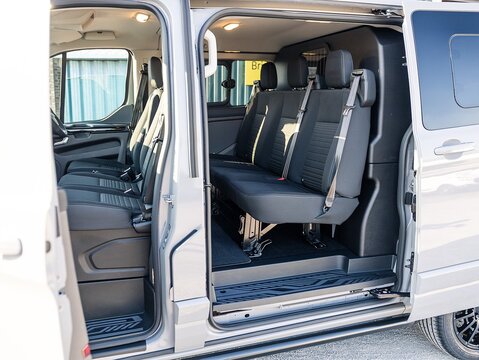 320 EcoBlue Limited 2.0 Combi Van Auto Diesel