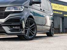 Volkswagen Transporter T6.1 T32 2.0 TDI 150 BHP Highline SWB 5 Seat Kombi Euro 6 Diesel DSG 7-Speed Automatic Van