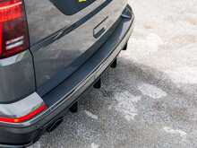 Volkswagen Transporter T6.1 T32 2.0 TDI 150 BHP Highline SWB 5 Seat Kombi Euro 6 Diesel DSG 7-Speed Automatic Van