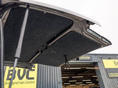 2.0 TDI T32 Highline Crew Van Double Cab 5dr Diesel DSG FWD SWB Euro 6 (s/s) (150 ps)