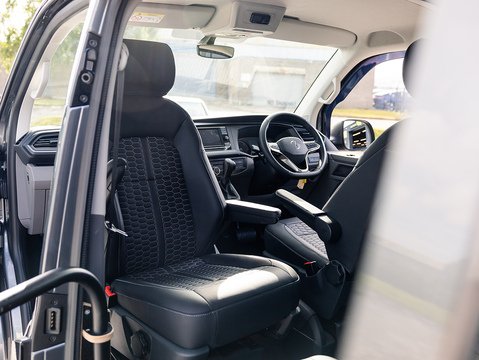 2.0 TDI T32 Highline Crew Van Double Cab 5dr Diesel DSG FWD SWB Euro 6 (s/s) (150 ps)