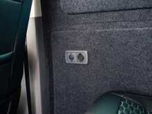 Volkswagen Transporter T6.1 T32 2.0 TDI 150 BHP Highline SWB 5 Seat Kombi Euro 6 Diesel DSG 7-Speed Automatic Van