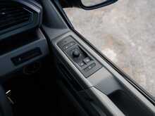 Volkswagen Transporter T6.1 T32 2.0 TDI 150 BHP Highline SWB 5 Seat Kombi Euro 6 Diesel DSG 7-Speed Automatic Van