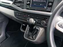 Volkswagen Transporter T6.1 T32 2.0 TDI 150 BHP Highline SWB 5 Seat Kombi Euro 6 Diesel DSG 7-Speed Automatic Van