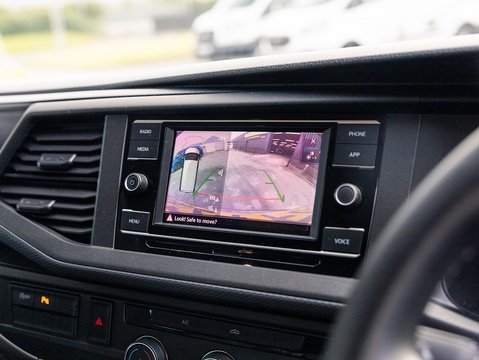 2.0 TDI T32 Highline Crew Van Double Cab 5dr Diesel DSG FWD SWB Euro 6 (s/s) (150 ps)