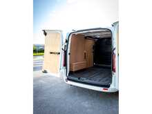 Ford Transit Custom Signature 280 2.0 EcoBlue 130 Bhp Limited L1 SWB 3-Seat Diesel 6-Speed Manual Panel Van