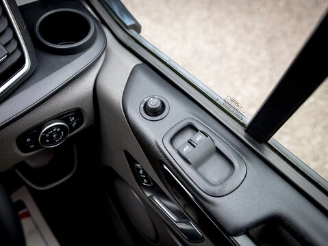 2.0 320 EcoBlue Sport Panel Van 5dr Diesel Auto L2 H1 Euro 6 (s/s) (185 ps)