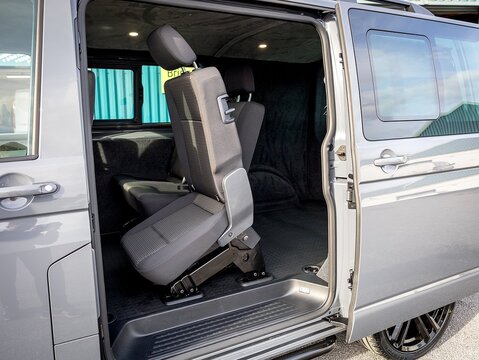 2.0 TDI T32 Highline Crew Van Double Cab 5dr Diesel DSG FWD SWB Euro 6 (s/s) (150 ps)