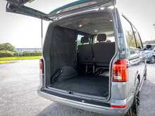 Volkswagen Transporter T6.1 T32 2.0 TDI 150 BHP Highline SWB 5 Seat Kombi Euro 6 Diesel DSG 7 Speed Automatic Van