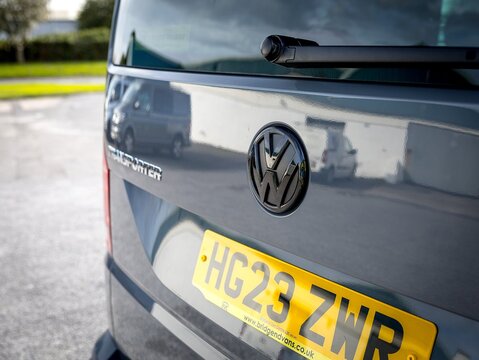 2.0 TDI T32 Highline Crew Van Double Cab 5dr Diesel DSG FWD SWB Euro 6 (s/s) (150 ps)