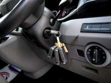 Volkswagen Transporter T6.1 T32 2.0 TDI 150 BHP Highline SWB 5 Seat Kombi Euro 6 Diesel DSG 7 Speed Automatic Van