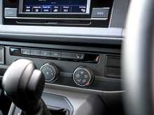 Volkswagen Transporter T6.1 T32 2.0 TDI 150 BHP Highline SWB 5 Seat Kombi Euro 6 Diesel DSG 7 Speed Automatic Van