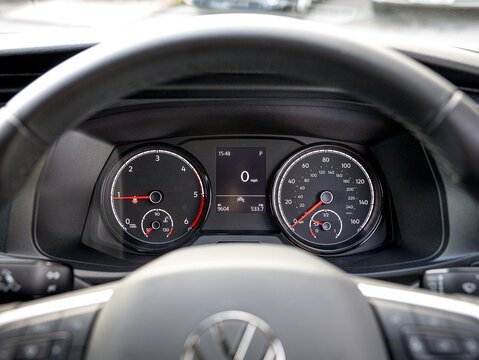 2.0 TDI T32 Highline Crew Van Double Cab 5dr Diesel DSG FWD SWB Euro 6 (s/s) (150 ps)