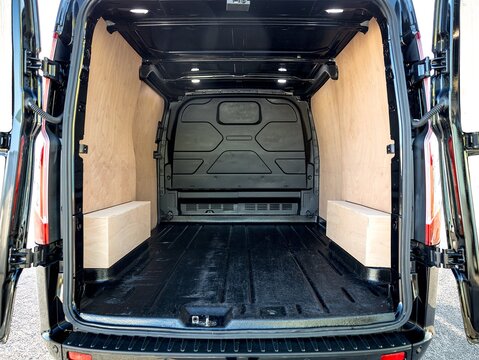 2.0 280 EcoBlue Limited Panel Van 5dr Diesel Manual L1 H1 Euro 6 (s/s) (130 ps)