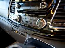 Ford Transit Custom Signature 280 2.0 EcoBlue 130 Bhp Limited L1 SWB 3-Seat Diesel 6-Speed Manual Panel Van